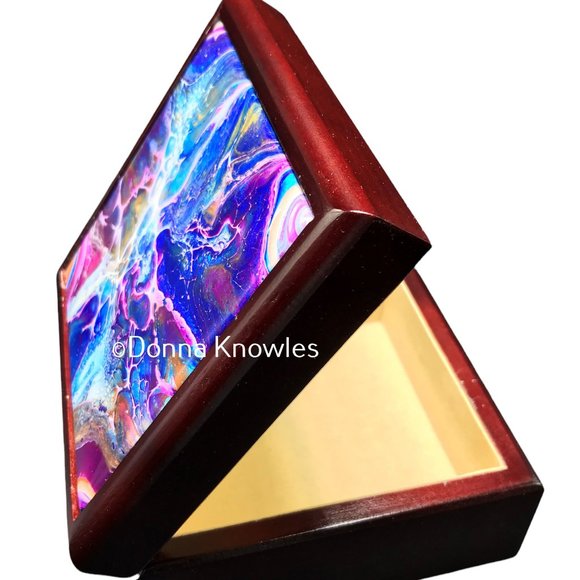 NWOT Memory Box, Jewelry Box, Keepsake, Abstract - Picture 7 of 10